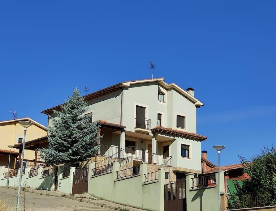 Agradable casa rural en un entorno maravilloso Huerta Del Rey Exterior foto