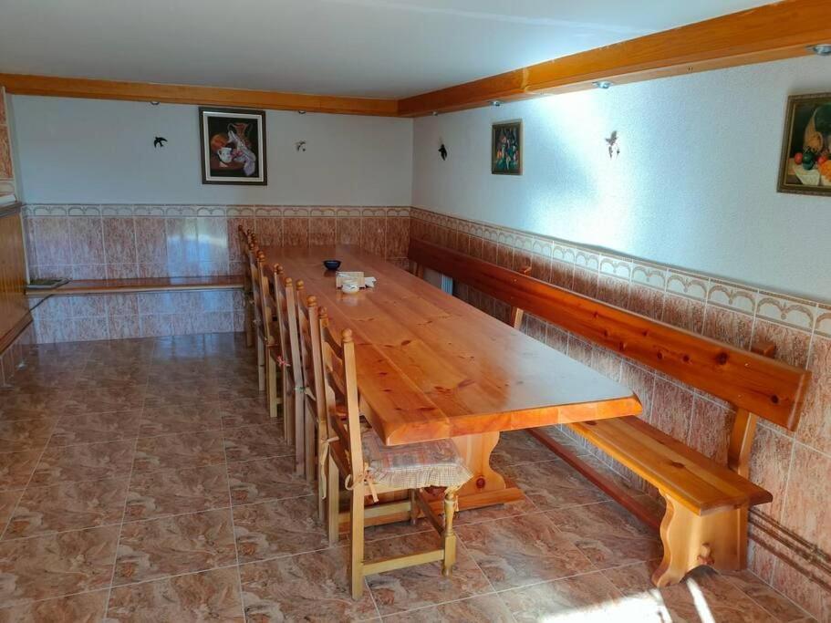 Agradable casa rural en un entorno maravilloso Huerta Del Rey Exterior foto